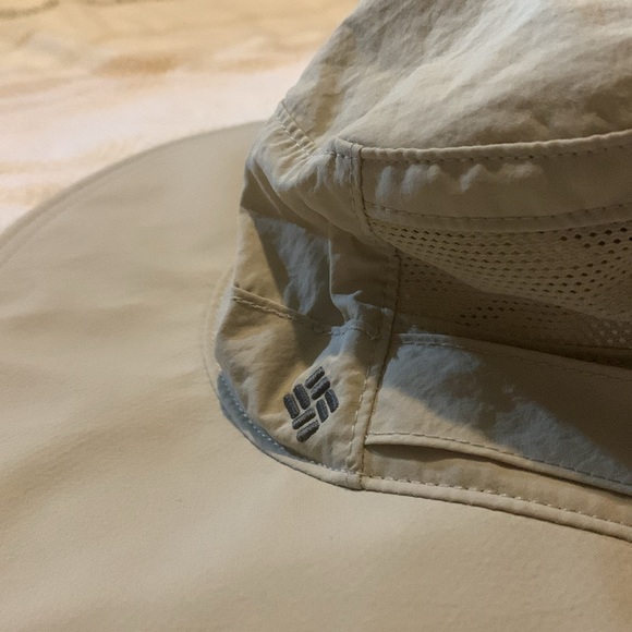 Columbia Bora Bora Booney II Hat - Picture 4 of 9